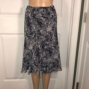 Anne Klein Navy/White Skirt. 10
